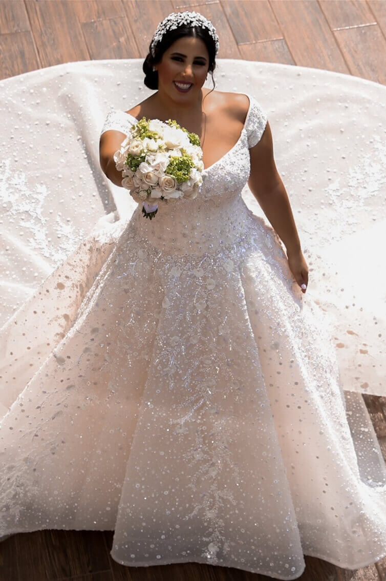 'DAHLIA' - OFF SHOULDERS - PRINCESS CUT (VEIL)